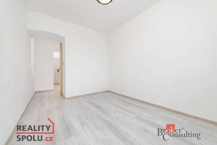 Pronájem bytu 2+kk, Praha - Michle, Ohradní, 42 m2