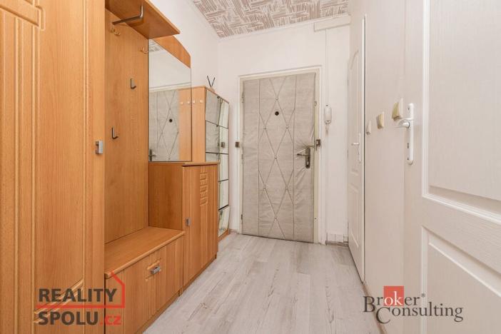 Pronájem bytu 2+kk, Praha - Michle, Ohradní, 42 m2