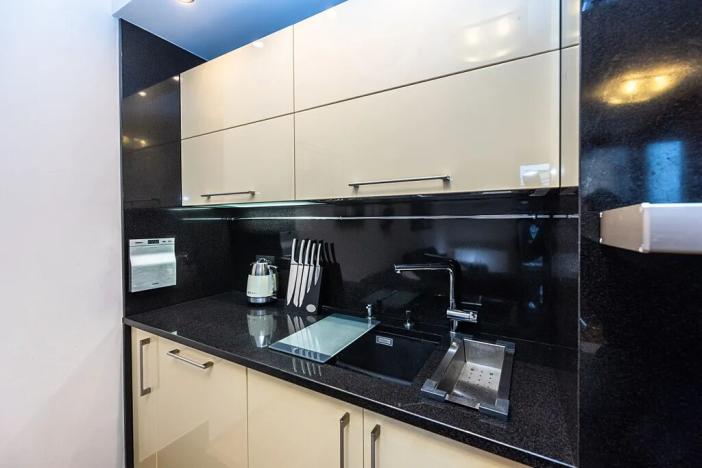 Pronájem bytu 2+kk, Praha - Stodůlky, Švejcarovo náměstí, 57 m2