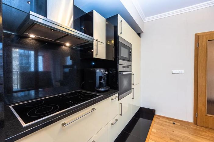 Pronájem bytu 2+kk, Praha - Stodůlky, Švejcarovo náměstí, 57 m2