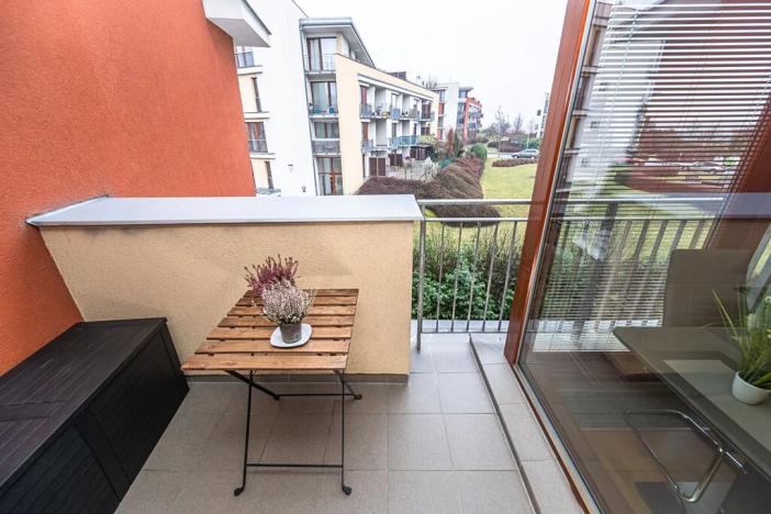 Pronájem bytu 2+kk, Praha - Stodůlky, Švejcarovo náměstí, 57 m2