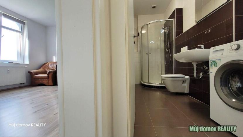 Prodej bytu 1+kk, Praha - Uhříněves, Bečovská, 32 m2