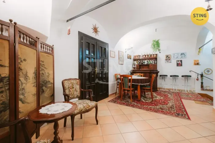 Prodej historického objektu, Mikulov, Na Jámě, 361 m2