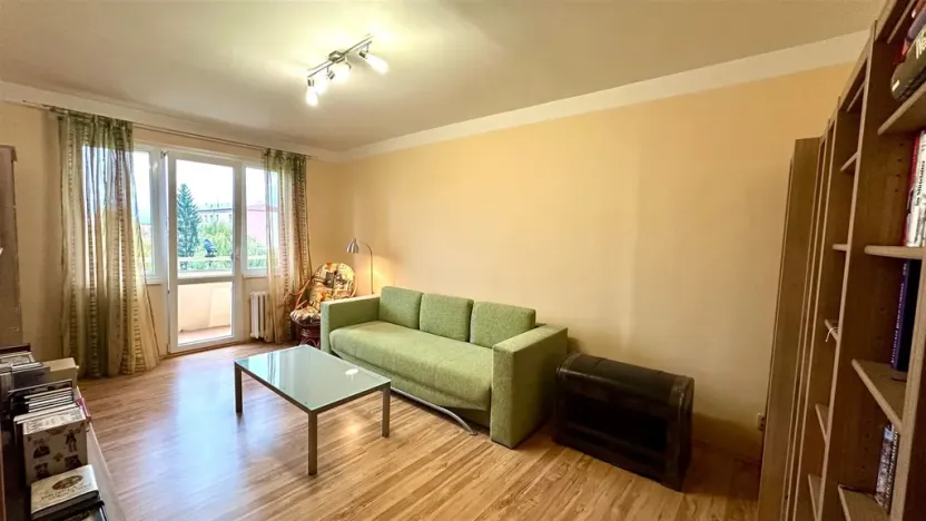 Prodej bytu 2+1, Cheb, Kosmonautů, 51 m2