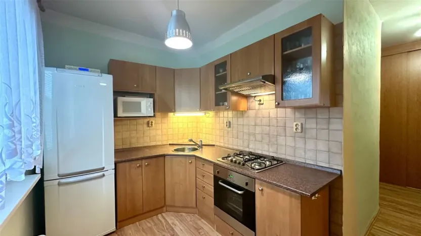 Prodej bytu 2+1, Cheb, Kosmonautů, 51 m2