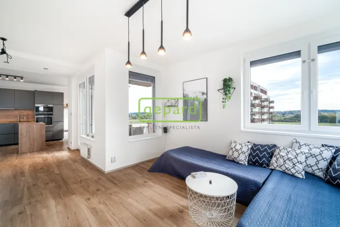 Pronájem bytu 3+kk, Praha, Honzíkova, 86 m2