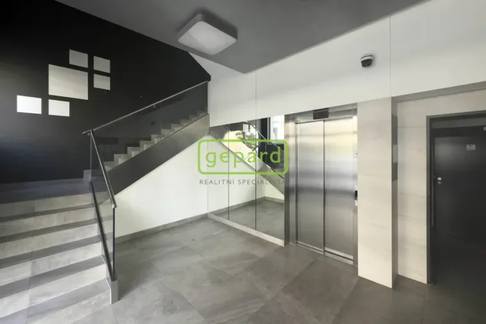 Pronájem bytu 3+kk, Praha, Honzíkova, 86 m2