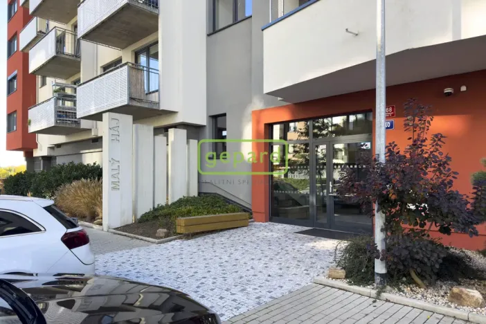 Pronájem bytu 3+kk, Praha, Honzíkova, 86 m2