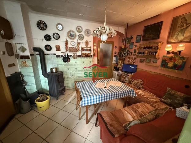 Prodej rodinného domu, Kryry - Běsno, 186 m2