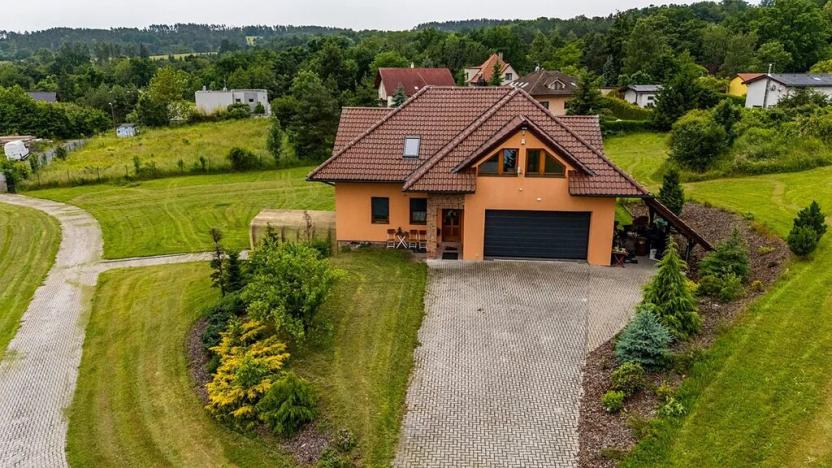 Prodej rodinného domu, Buš, 271 m2