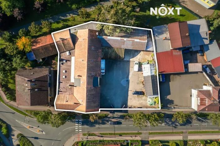 Prodej obchodního prostoru, Hradec Králové, Náhon, 1871 m2