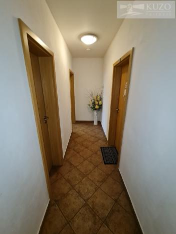 Pronájem obchodního prostoru, Příbram, Riegrova, 32 m2