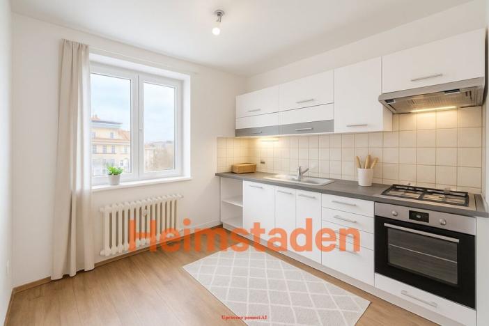 Pronájem bytu 2+1, Ostrava - Poruba, Hlavní třída, 70 m2