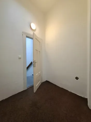 Pronájem bytu 1+1, Dobruška, Šubertovo nám., 28 m2