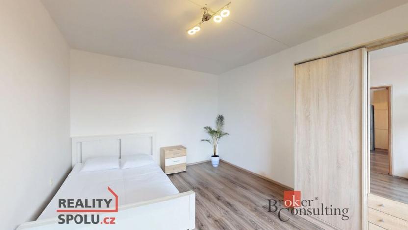 Pronájem bytu 1+1, Chomutov, Jiráskova, 36 m2