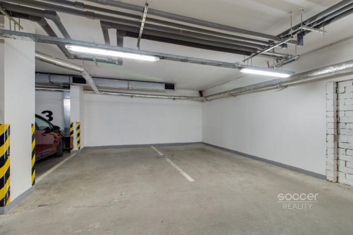 Pronájem garáže, Praha - Vysočany, Paříkova, 15 m2