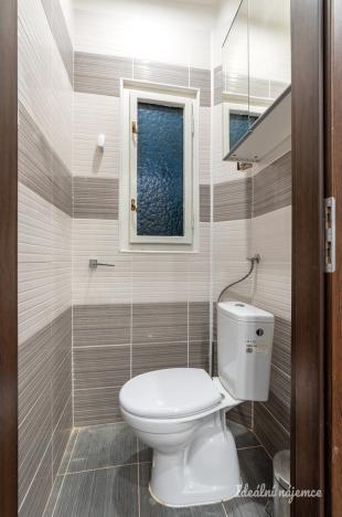 Pronájem bytu 1+1, Praha - Vršovice, Oblouková, 44 m2