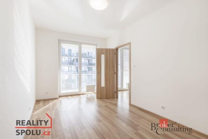 Pronájem bytu 2+kk, Brno - Zábrdovice, Přadlácká, 56 m2