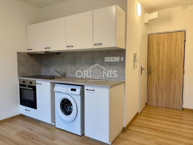 Pronájem bytu 1+1, Kadaň, Koželužská, 36 m2