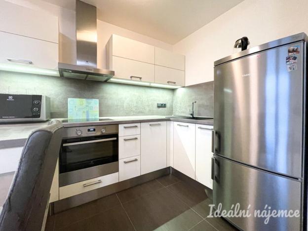 Pronájem bytu 1+kk, Brno, U Leskavy, 34 m2