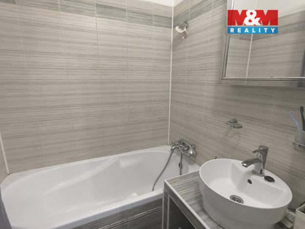 Pronájem bytu 4+kk, Ústí nad Labem - Ústí nad Labem-centrum, Velká Hradební, 78 m2