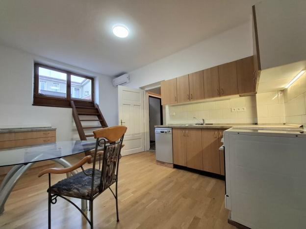 Pronájem bytu 2+1, Dobruška, Šubertovo nám., 70 m2