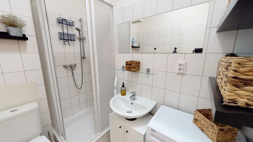 Prodej bytu 1+kk, Hostivice, Školská, 28 m2