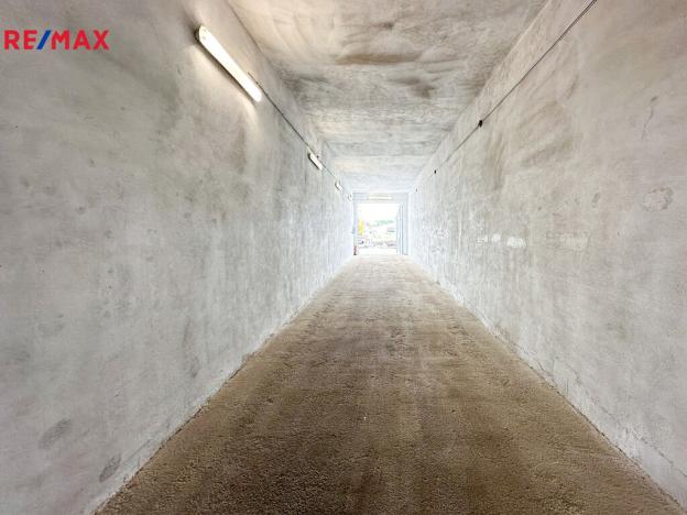 Pronájem garáže, Praha - Vinoř, Rosická, 69 m2