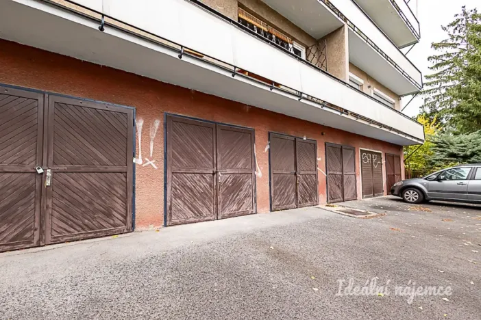 Pronájem bytu 4+kk, Praha - Podolí, Jeremenkova, 94 m2