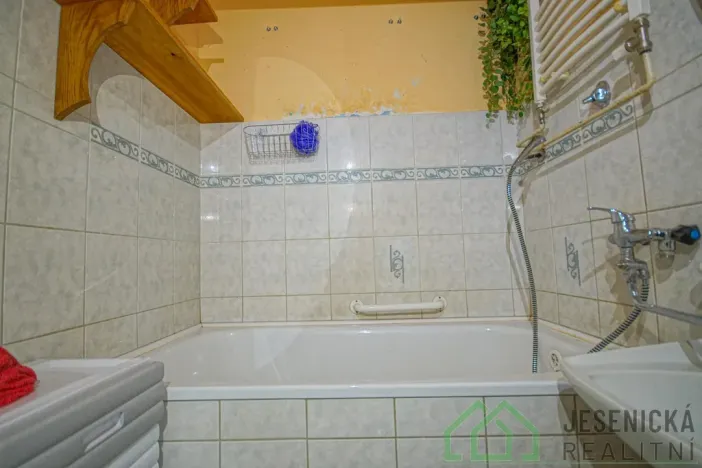 Pronájem bytu 3+1, Javorník, Dukelská, 71 m2
