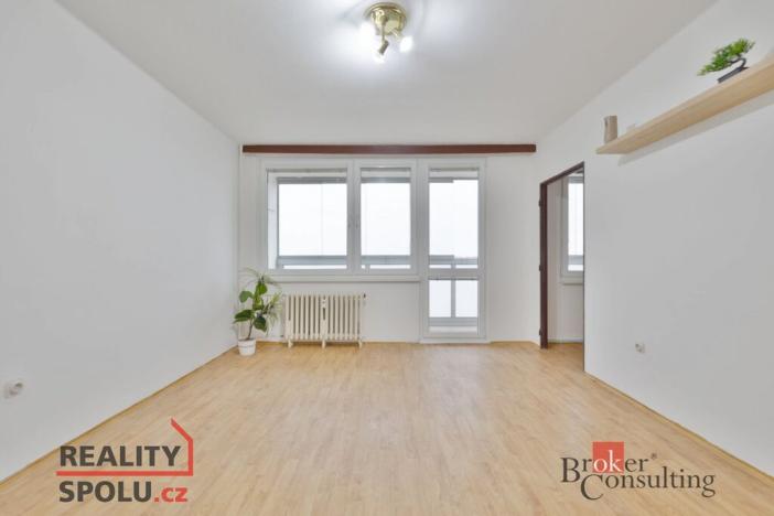 Prodej bytu 1+kk, Hradec Králové - Slezské Předměstí, Třebechovická, 35 m2