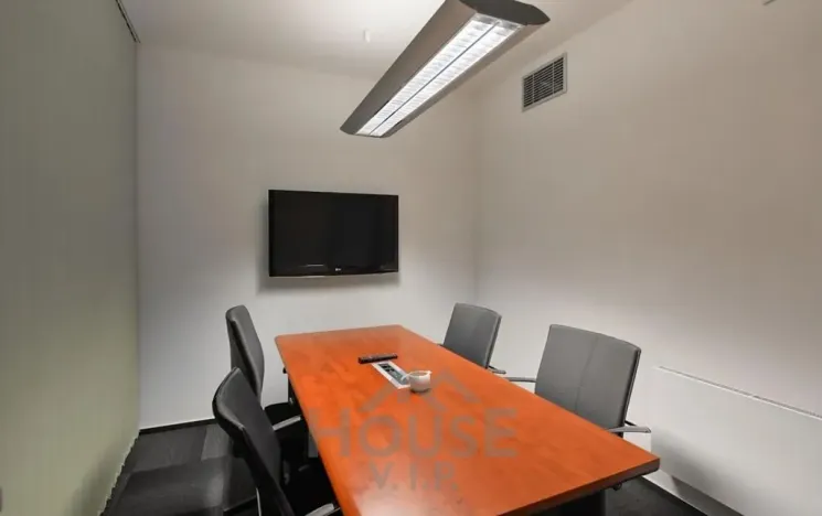 Prodej kanceláře, Praha - Nusle, Pod pramenem, 616 m2