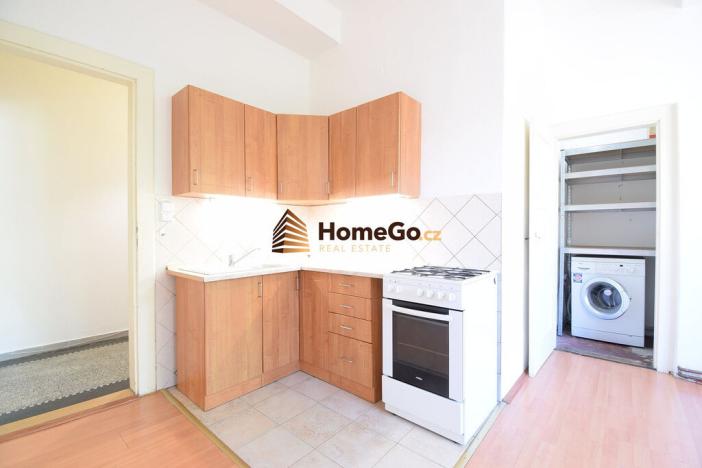 Pronájem bytu 3+kk, Praha - Nusle, Žateckých, 77 m2