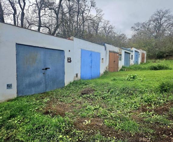 Pronájem garáže, Nový Šaldorf-Sedlešovice - Sedlešovice, 24 m2