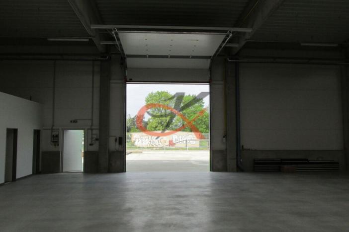 Pronájem skladu, Valašské Meziříčí, M. Alše, 475 m2