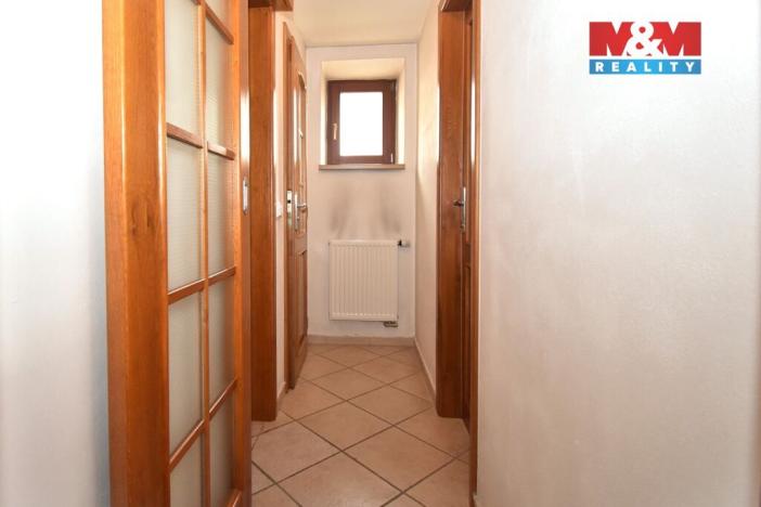 Prodej výrobních prostor, Spálov, 1200 m2