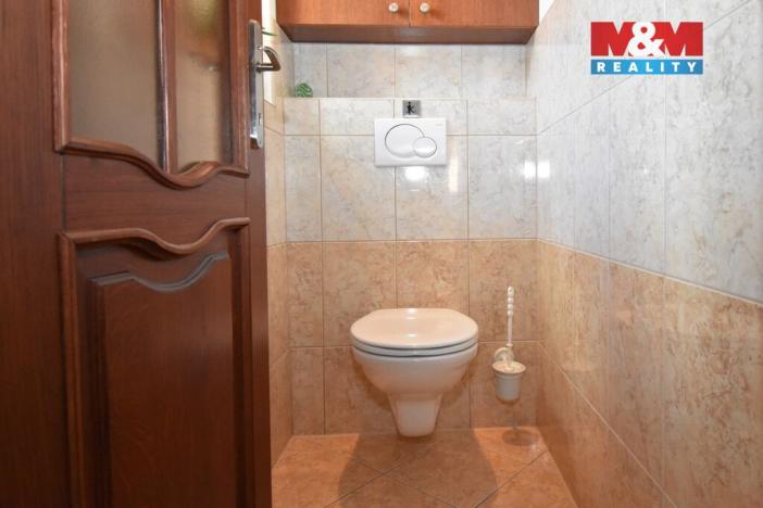 Prodej rodinného domu, Spálov, 180 m2