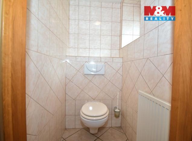 Prodej rodinného domu, Spálov, 180 m2