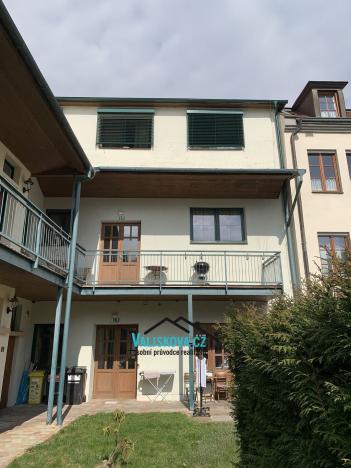 Pronájem bytu 2+kk, Kroměříž, Riegrovo náměstí, 70 m2