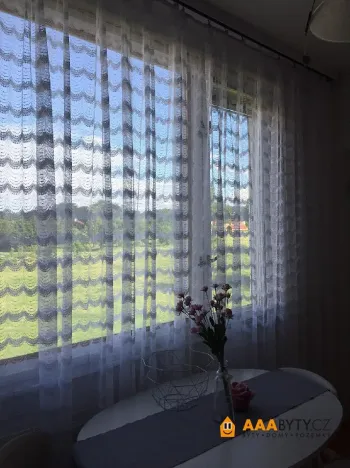 Prodej bytu 2+1, Mikulášovice, 66 m2