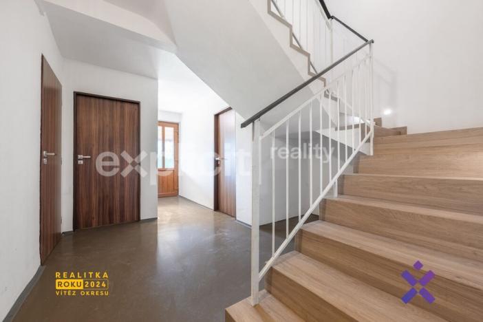 Prodej rodinného domu, Otrokovice - Kvítkovice, Bartošova, 205 m2