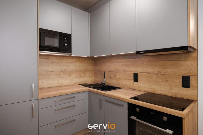 Pronájem bytu 1+kk, Brno, Bratislavská, 26 m2