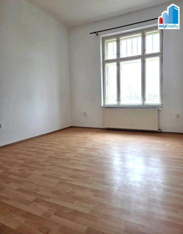 Pronájem bytu 2+kk, Plzeň - Jižní Předměstí, Hálkova, 58 m2