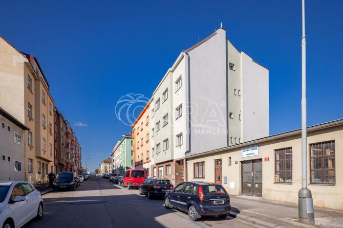 Prodej bytu 2+1, Praha - Vysočany, Novovysočanská, 50 m2