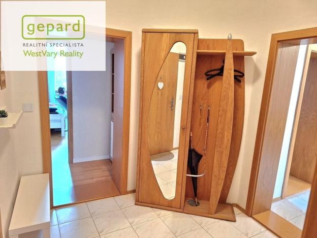 Prodej podílu 50/50 bytu 3+1, Karlovy Vary, Moravská, 77 m2