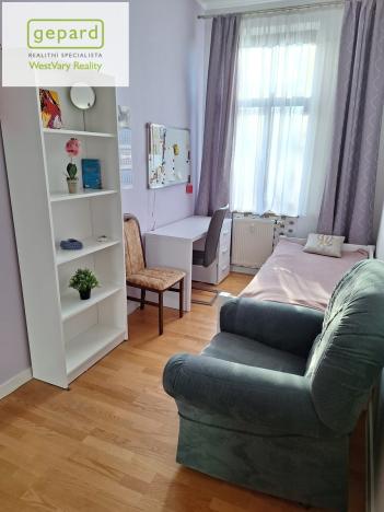 Prodej podílu 50/50 bytu 3+1, Karlovy Vary, Moravská, 77 m2