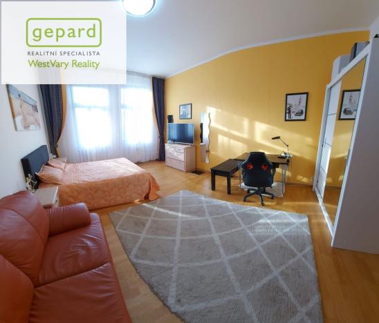 Prodej podílu 50/50 bytu 3+1, Karlovy Vary, Moravská, 77 m2