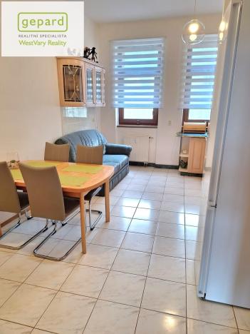 Prodej podílu 50/50 bytu 3+1, Karlovy Vary, Moravská, 77 m2