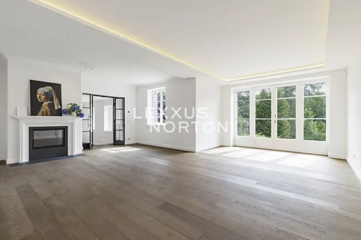 Pronájem vily, Praha - Dejvice, V Šáreckém údolí, 253 m2