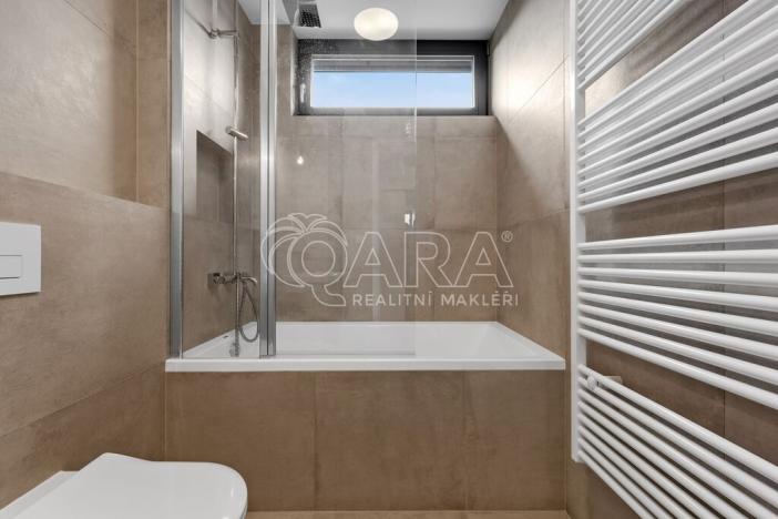 Pronájem bytu 2+kk, Praha - Troja, Pod Hrachovkou, 61 m2